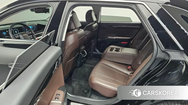 Hyundai Grandeur Hybrid (GN7) 2023 Черный из Кореи, фото 2