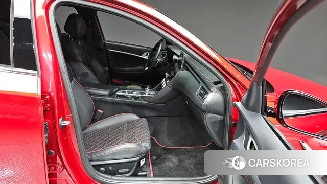 Genesis G70 2019 Красный из Кореи, фото 2