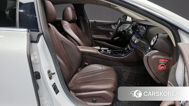 Mercedes-Benz CLS-Class C257 2019 Белый из Кореи, фото 2