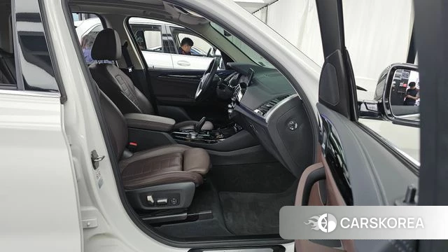 BMW X3 (G01) 2020 Белый из Кореи, фото 2