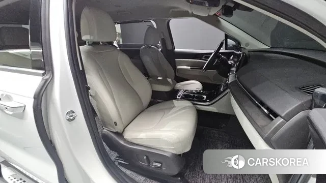 Kia Carnival 4th generation 2021 Белый из Кореи, фото 2