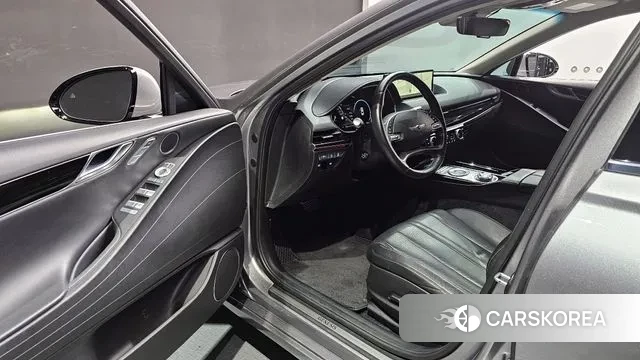 Genesis G80 (RG3) 2021 Серебряный из Кореи, фото 2