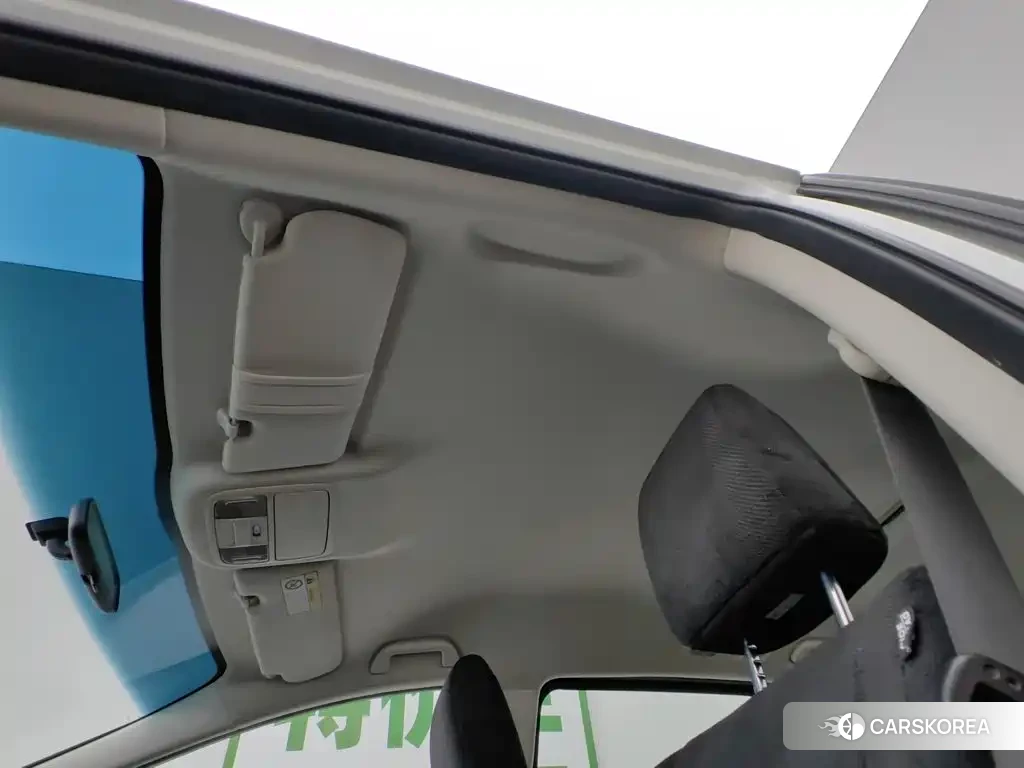 Honda Odyssey 2021 Белый из Китая, фото 2