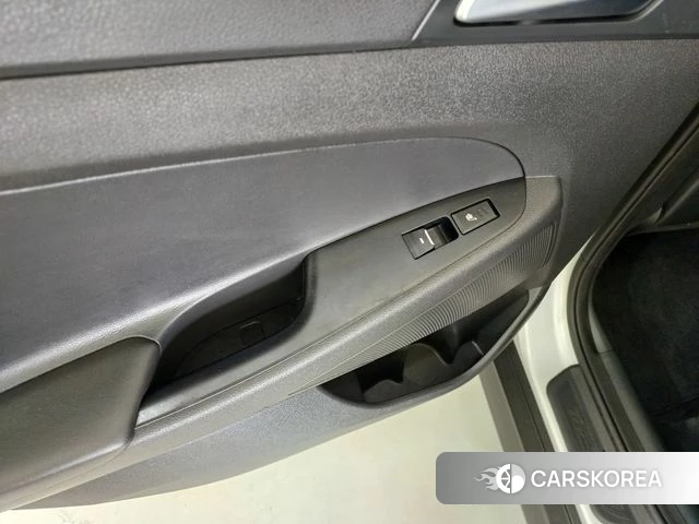 Hyundai All New Tucson 2019 Серебряный из Кореи, фото 2