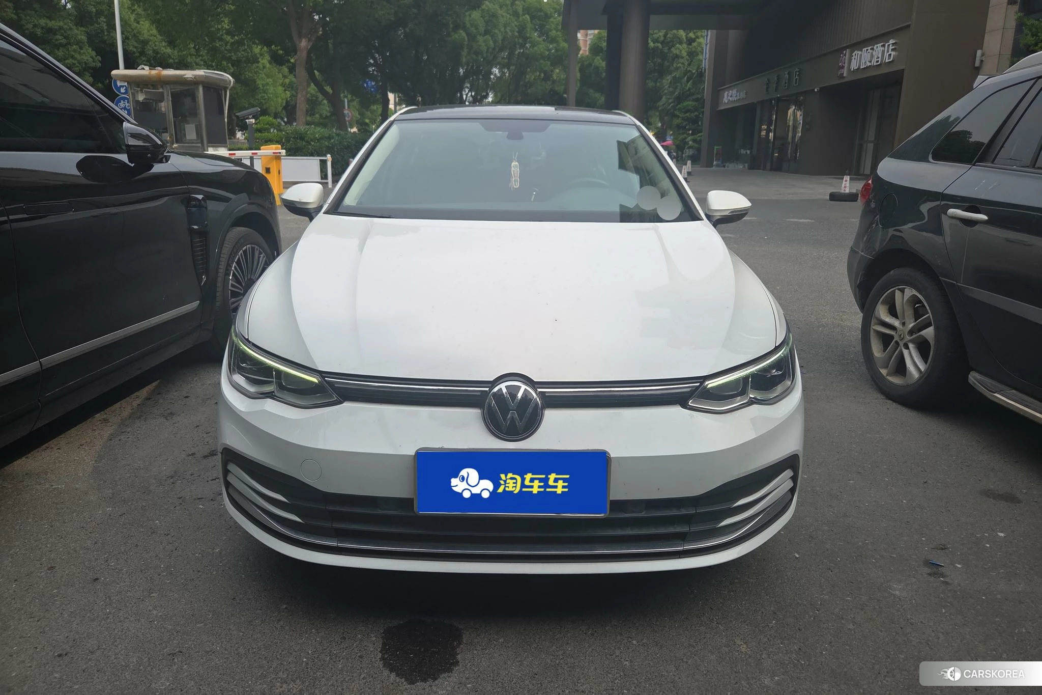 Volkswagen Golf 2020 Белый из Китая, фото 2