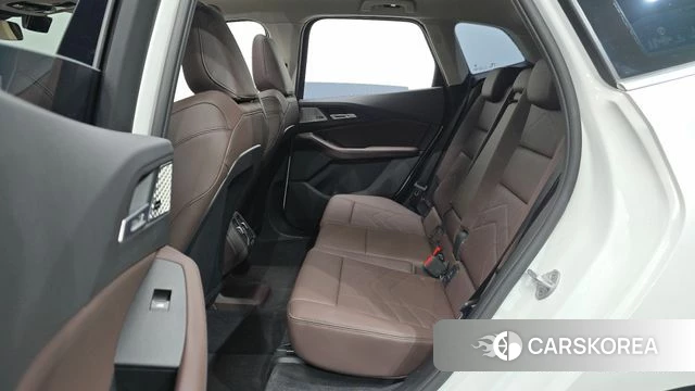 BMW 2 Series Active Tourer (U06) 2025 Белый из Кореи, фото 2