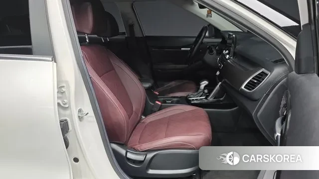 Kia Seltos 2019 Белый из Кореи, фото 2