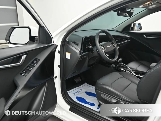 Kia Di Ol Nu Niro 2022 Белый из Кореи, фото 2
