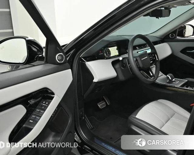 Land Rover Range Rover Evoque 2nd Generation 2025 Черный из Кореи, фото 2