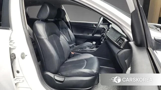 Kia K5 second generation 2018 Белый из Кореи, фото 2