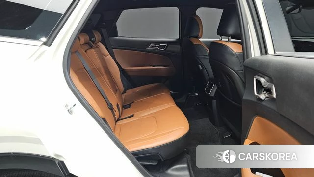 Kia Sportage 5th Generation 2022 Белый из Кореи, фото 2