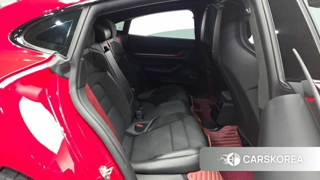 Porsche Taycan 2021 Красный из Кореи, фото 2
