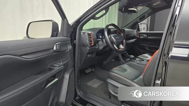 Ford Ranger 4th Generation 2023 Черный из Кореи, фото 2