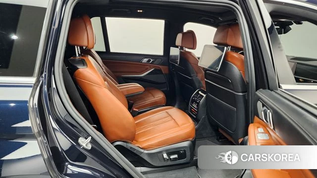 BMW X7 (G07) 2022 Черный из Кореи, фото 2