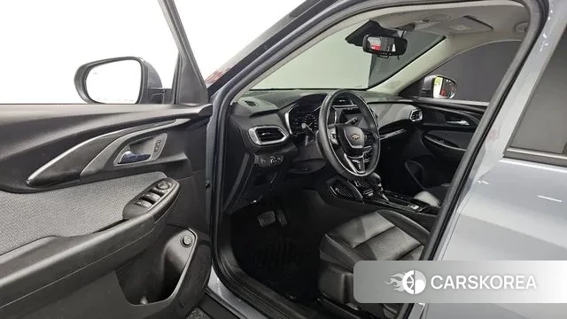 Chevrolet (GM Daewoo) Trailblazer 2022 Серый из Кореи, фото 2