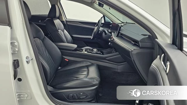 Kia The New K5 3rd generation 2024 Белый из Кореи, фото 2