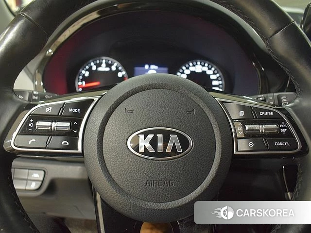 Kia Seltos 2020 Серый из Кореи, фото 2