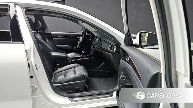 Kia Come New K7 2018 Белый из Кореи, фото 2