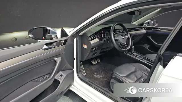 Volkswagen Arteon 2019 Белый из Кореи, фото 2