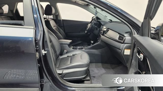 Kia Niro 2018 Синий из Кореи, фото 2