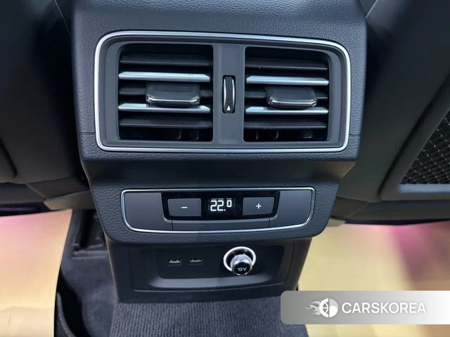 Audi Q5L 2024 Черный из Китая, фото 2