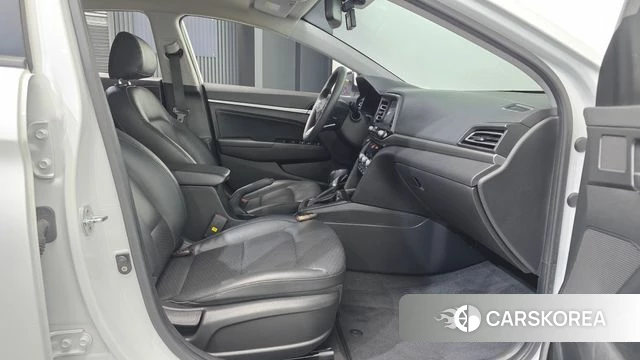 Hyundai The New Avante AD 2019 Белый из Кореи, фото 2