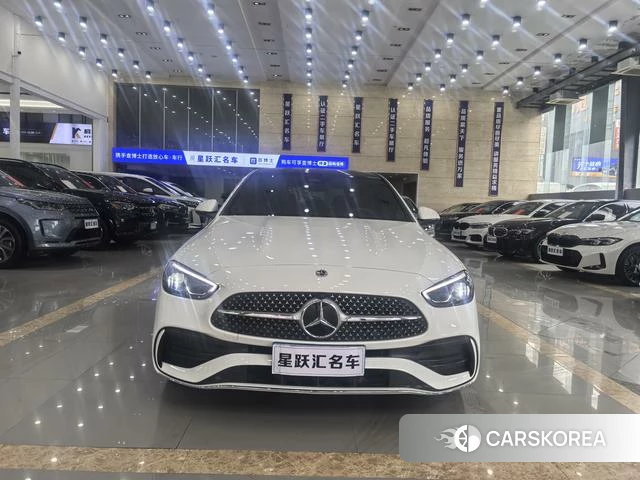 Mercedes-Benz Class C 2024 Белый из Китая, фото 2