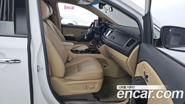 Kia The New Carnival 2018 Белый из Кореи, фото 2