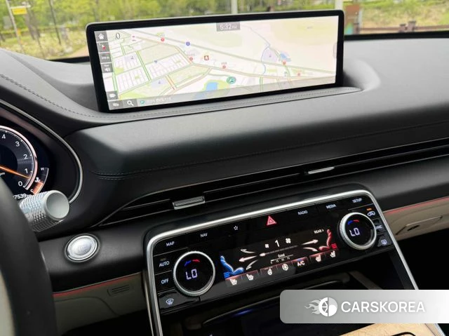 Genesis GV80 2023 Белый из Кореи, фото 2