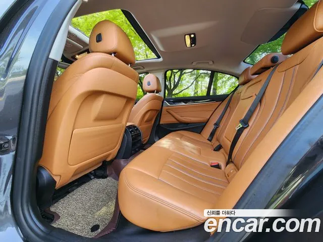 BMW 5 Series (G30) id 2695994 из Кореи 2