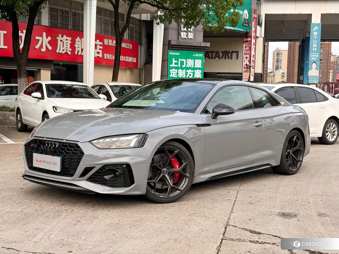 Audi RS 5 2025 Silver/gray из Китая, фото 3
