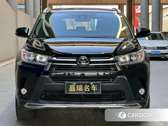 Toyota Highlander 2021 Черный из Китая, фото 2