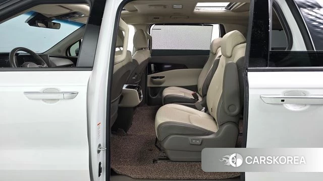 Kia Carnival 4th generation 2021 Белый из Кореи, фото 2
