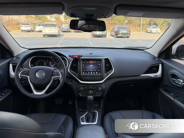 Jeep Free light 2020 Белый из Китая, фото 2