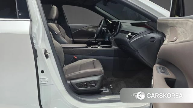 Lexus RX350h 5th generation 2024 Белый из Кореи, фото 2