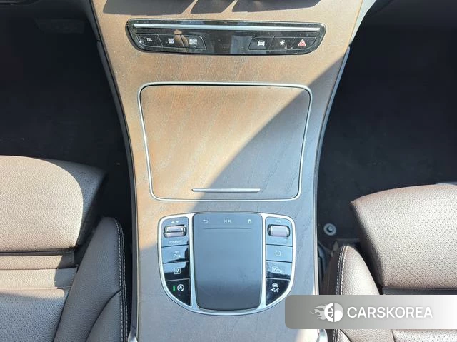 Mercedes-Benz GLC 2022 Черный из Китая, фото 2