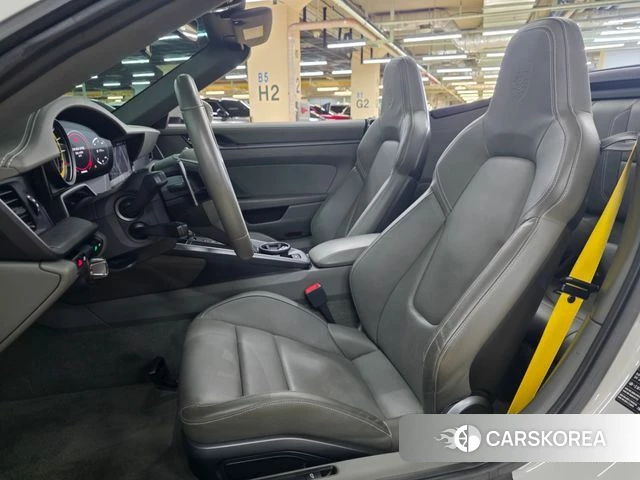 Porsche 911(992) 2020 Серебристо-серый из Кореи, фото 2