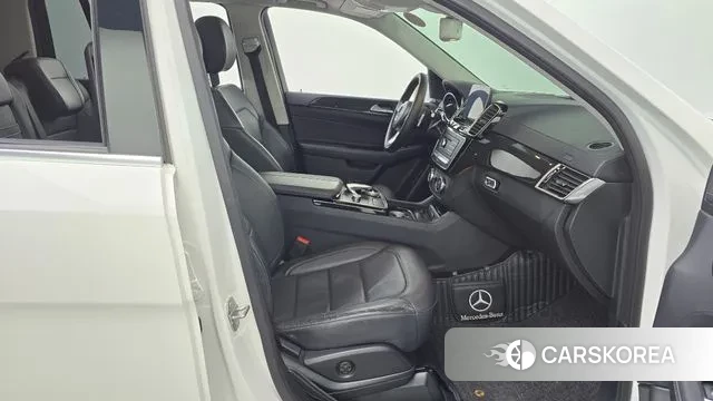 Mercedes-Benz GLS - Class X166 2018 Белый из Кореи, фото 2