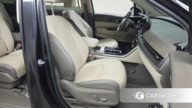 Kia Carnival 4th generation 2021 Серый из Кореи, фото 2