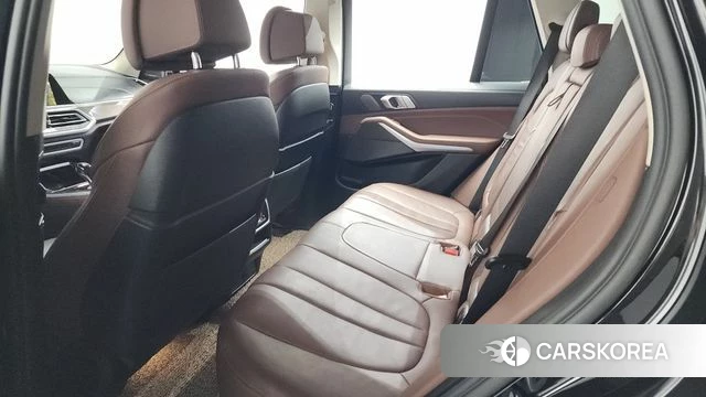 BMW X5 (G05) 2021 Черный из Кореи, фото 2