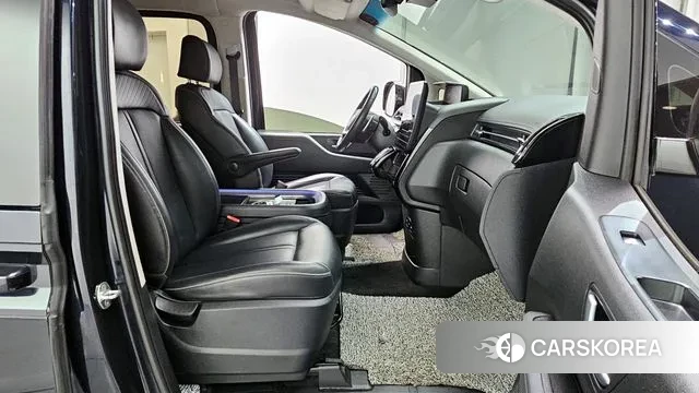 Hyundai Staria 2022 Синий из Кореи, фото 2