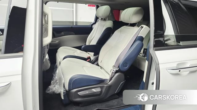 Kia The New Carnival 4th Generation 2026 Белый из Кореи, фото 2