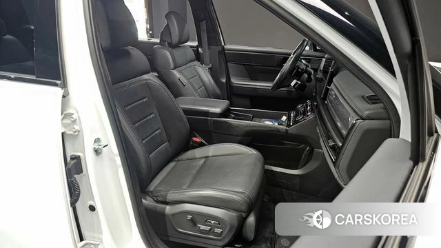 Hyundai Santa Fe (MX5) 2023 Белый из Кореи, фото 2