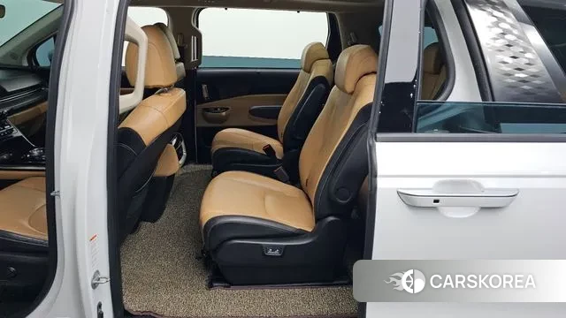Kia Carnival 4th generation 2022 Белый из Кореи, фото 2