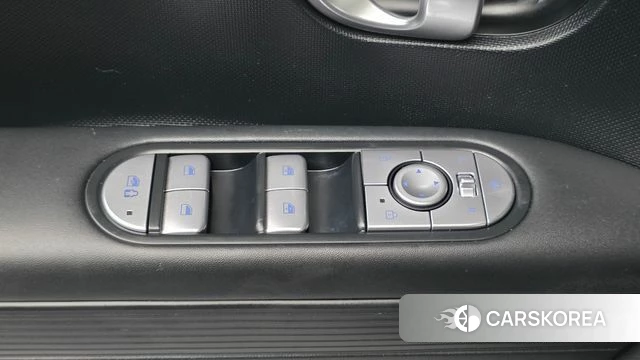 Hyundai Ionic 5 2022 Серебристо-серый из Кореи, фото 2