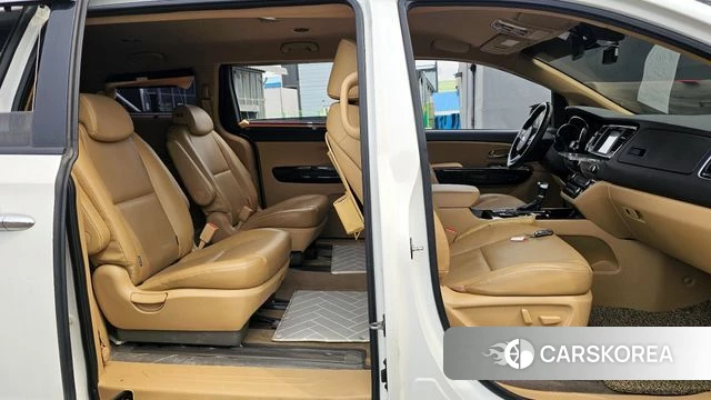 Kia The New Carnival 2018 Белый из Кореи, фото 2