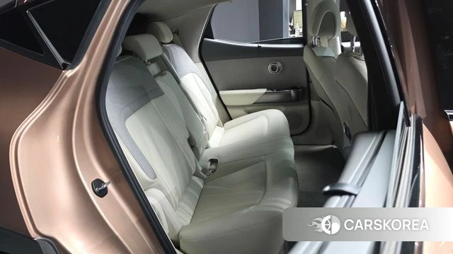 Genesis GV60 2022 Коричневый из Кореи, фото 2