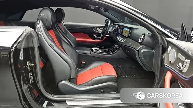 Mercedes-Benz E-Class W213 2019 Черный из Кореи, фото 2