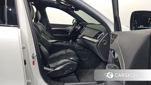 Volvo XC90 second Generation 2020 Белый из Кореи, фото 2