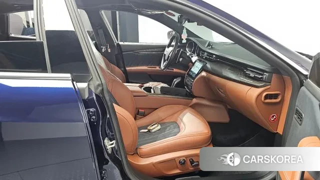 Maserati Quattroporte 2019 Синий из Кореи, фото 2